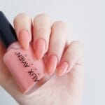 Nail Lacquer – 10: Salon-Quality, Long-Lasting Nail Polish - Image 2