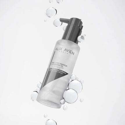 Visual representation of Coconut and Apricot Kernel oils next to the bottle.